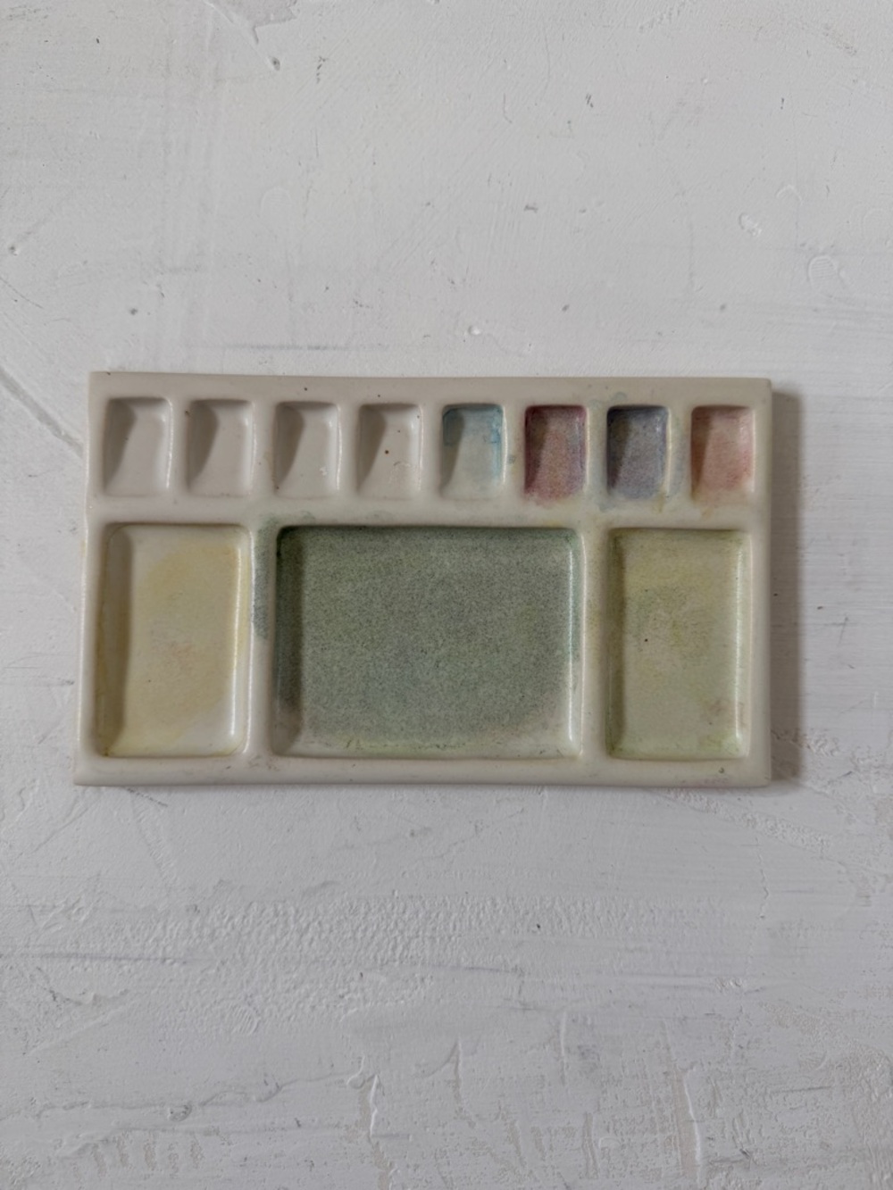 Clay Ceramic Watercolor Paint Palette by PRISCILLA LEE